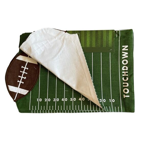 Fall Football TOUCHDOWN Placemats 13x19 Game Day Football Field Set of 4 New - Picture 2 of 9